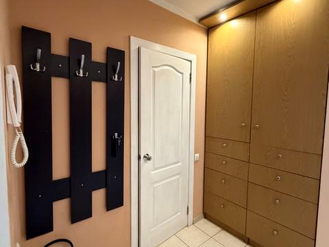 квартира по адресу Віктора Йови ул., 3