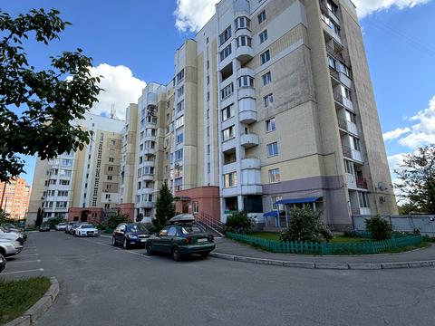 квартира по адресу Віктора Йови ул., 3
