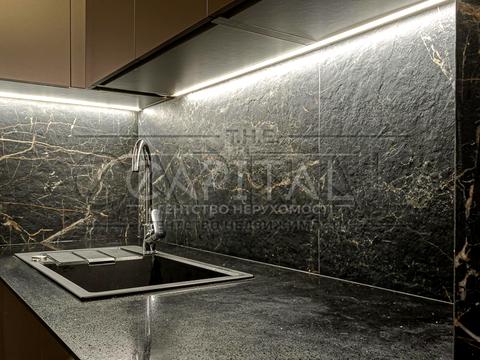 квартира за адресою Андрія Верхогляда вул. (Михайла Драгомирова), 14-А