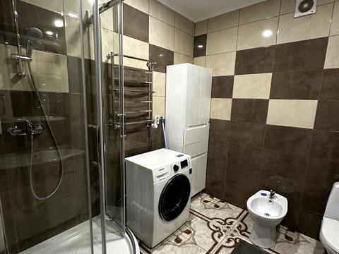 квартира за адресою Шкільна вул., 5