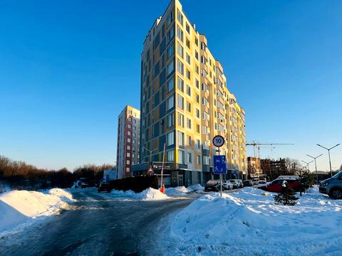 комерційна за адресою Карла Мікльоша вул., 27