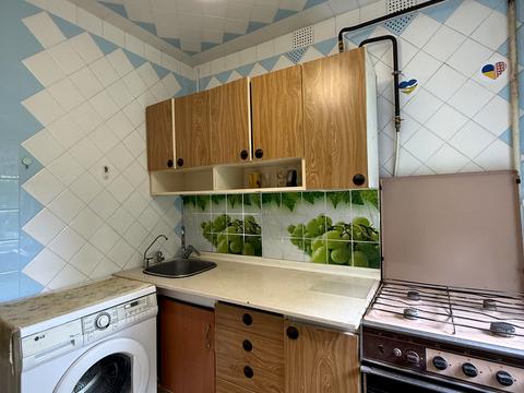 квартира за адресою Небесної Сотні просп. (Маршала Жукова), 31