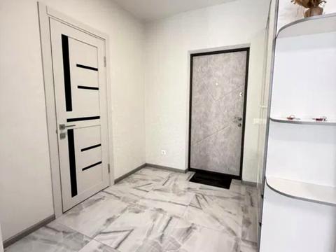 квартира за адресою Сімейна вул., 5