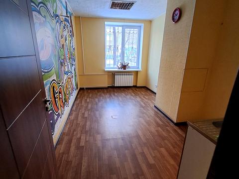 комерційна за адресою Університетський просп. (Гагаріна), 51