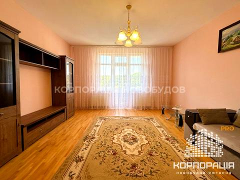 квартира за адресою Олександра Хіри вул., 17