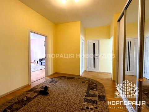 квартира за адресою Олександра Хіри вул., 17