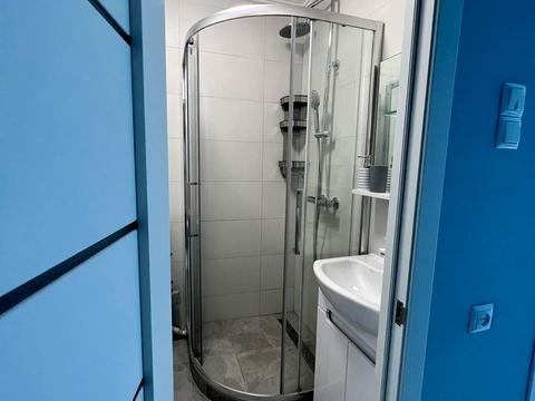 квартира за адресою Наукова вул., 6