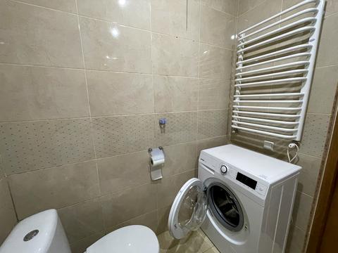 квартира за адресою Білогірська вул., 18-В