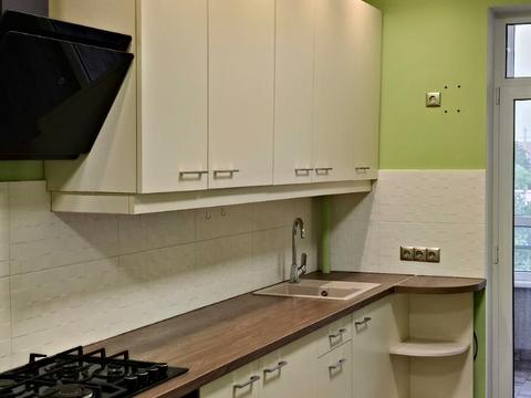 квартира по адресу Андрея Сахарова ул., 10