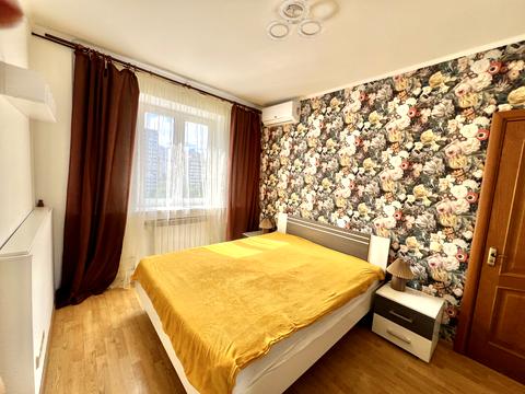квартира за адресою Бориса Гмирі вул., 15