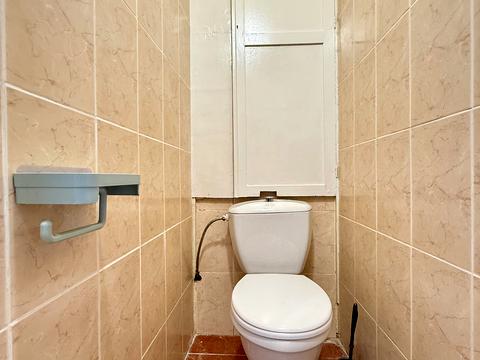 квартира за адресою Братиславська вул., 42