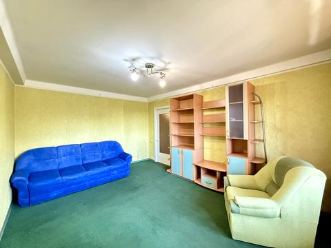 квартира за адресою Братиславська вул., 42