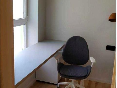 квартира по адресу Олеся Бердника ул., 1-В