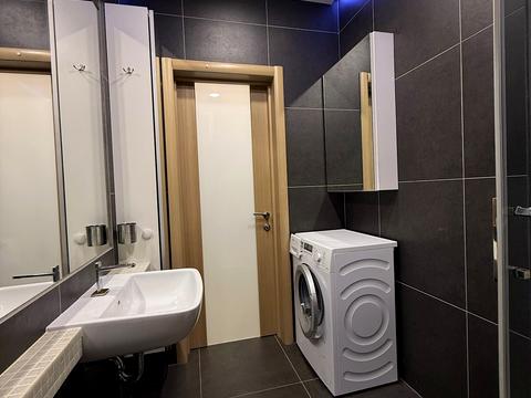 квартира за адресою Миру вул., 9