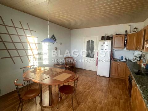 квартира за адресою Верховної Ради бульв., 21-Б