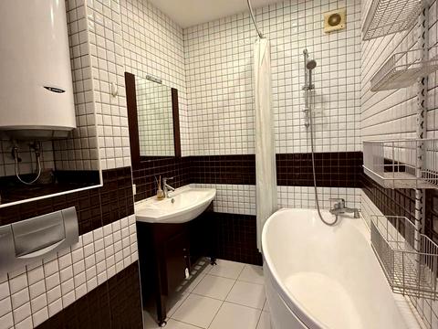 квартира по адресу Драгоманова ул., 6-А