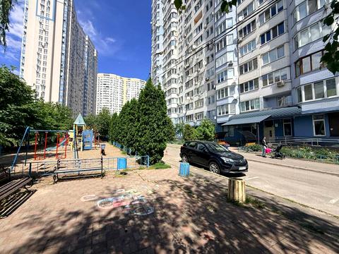 квартира по адресу Драгоманова ул., 6-А