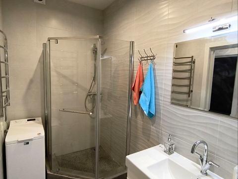 квартира за адресою Академіка Писаржевського вул., 8