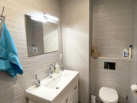 квартира за адресою Академіка Писаржевського вул., 8