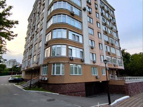 квартира за адресою Академіка Писаржевського вул., 8