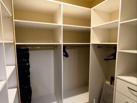 квартира за адресою Академіка Писаржевського вул., 8