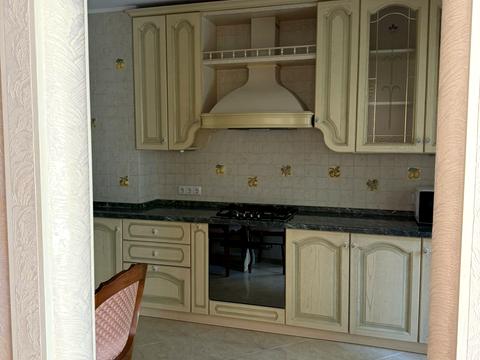 квартира за адресою Академіка Заболотного вул., 1