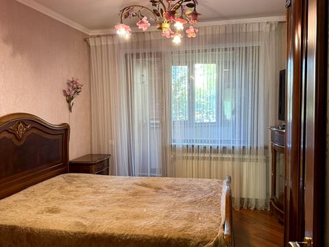 квартира за адресою Академіка Заболотного вул., 1