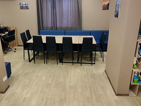 коммерческая по адресу Петра Калнишевського ул. (Михайла Майорова), 7