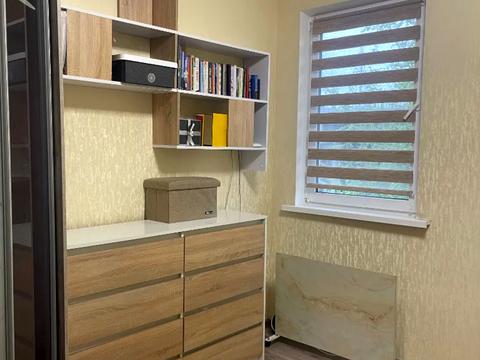 квартира за адресою Азовсталі вул., 1