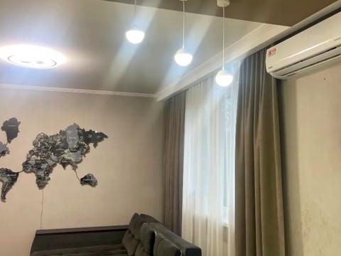 квартира за адресою Азовсталі вул., 1