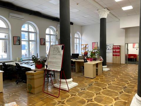 коммерческая по адресу Владимирская ул., 10