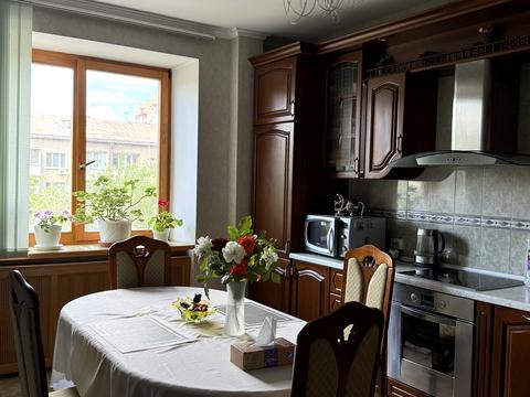 квартира за адресою Тіниста вул., 15