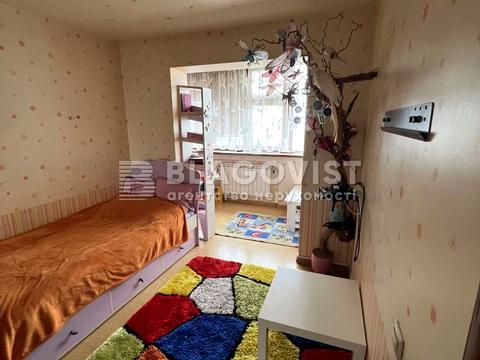 квартира за адресою Якуба Коласа вул., 2