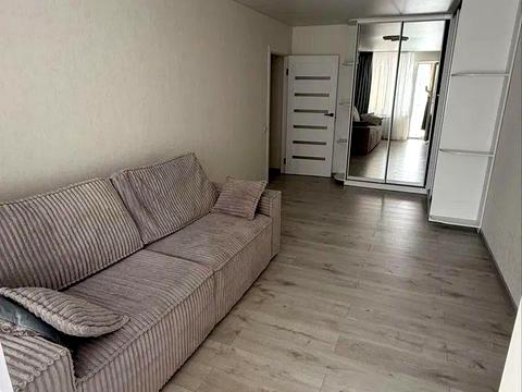 квартира за адресою Максима Кривоноса вул., 7