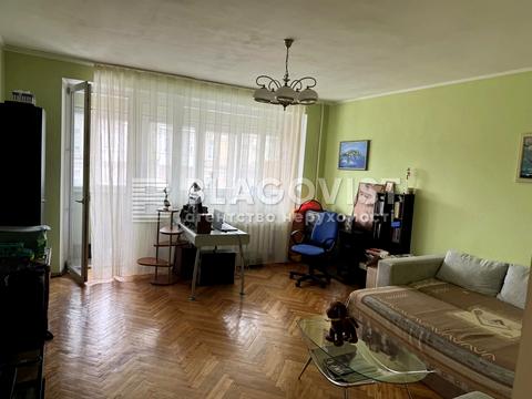 квартира за адресою Тарасівська вул., 21