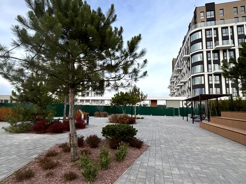 квартира за адресою Петра Дорошенка вул., (Будинок 2)