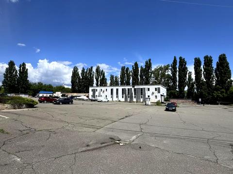 коммерческая по адресу Науки просп., 57
