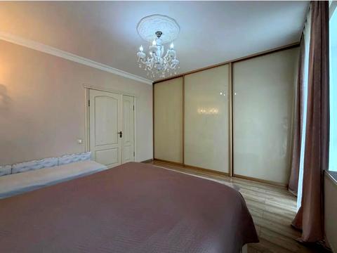 квартира за адресою Володимира Івасюка вул., 7