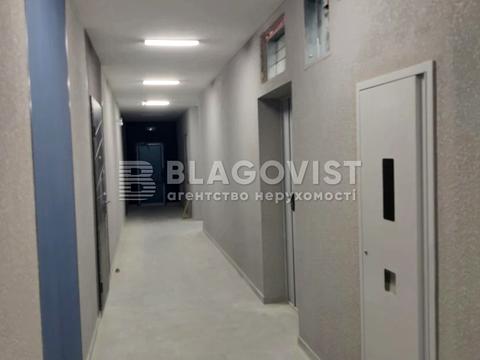квартира за адресою Київ, Святослава Хороброго вул., 11-Б
