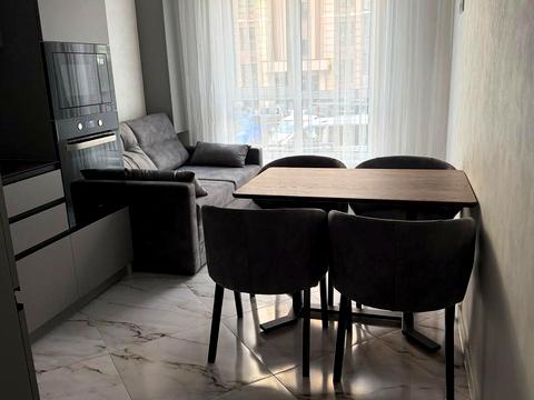 квартира за адресою Метрологічна вул., 107
