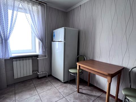 квартира за адресою Олексія Вадатурського вул. (Маршала Малиновського), 1/1