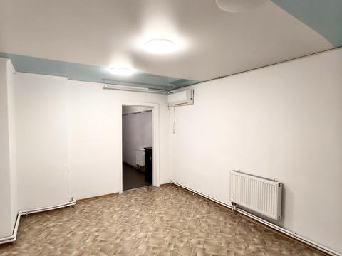 комерційна за адресою Старокозацька вул. (Комсомольська), 21