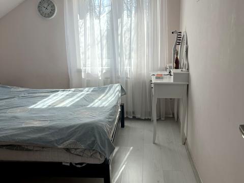 будинок за адресою Василя Симоненка вул. (), 54