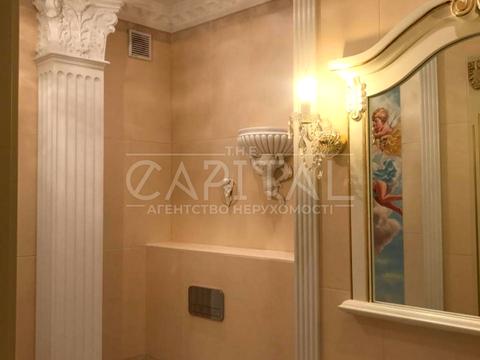 квартира по адресу Круглоуниверситетская ул., 13