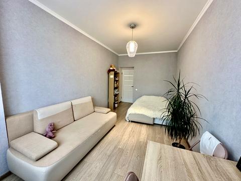 квартира за адресою Андрія Малишка вул. (Льва Толстого), 81