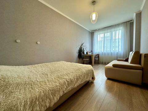 квартира за адресою Андрія Малишка вул. (Льва Толстого), 81