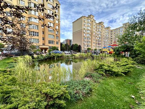 квартира за адресою Андрія Малишка вул. (Льва Толстого), 81