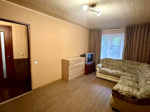 квартира за адресою Алана Шепарда вул. (Суворова), 11-Б