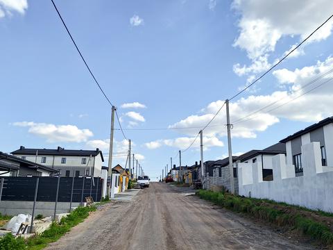 дом по адресу Кулика і Гудачека ул. (Макарова)