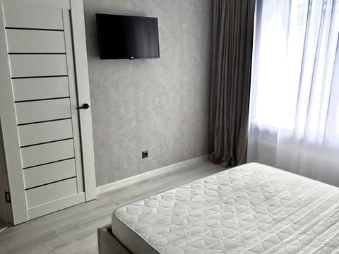 квартира за адресою Героїв Небесної Сотні просп., 16/28